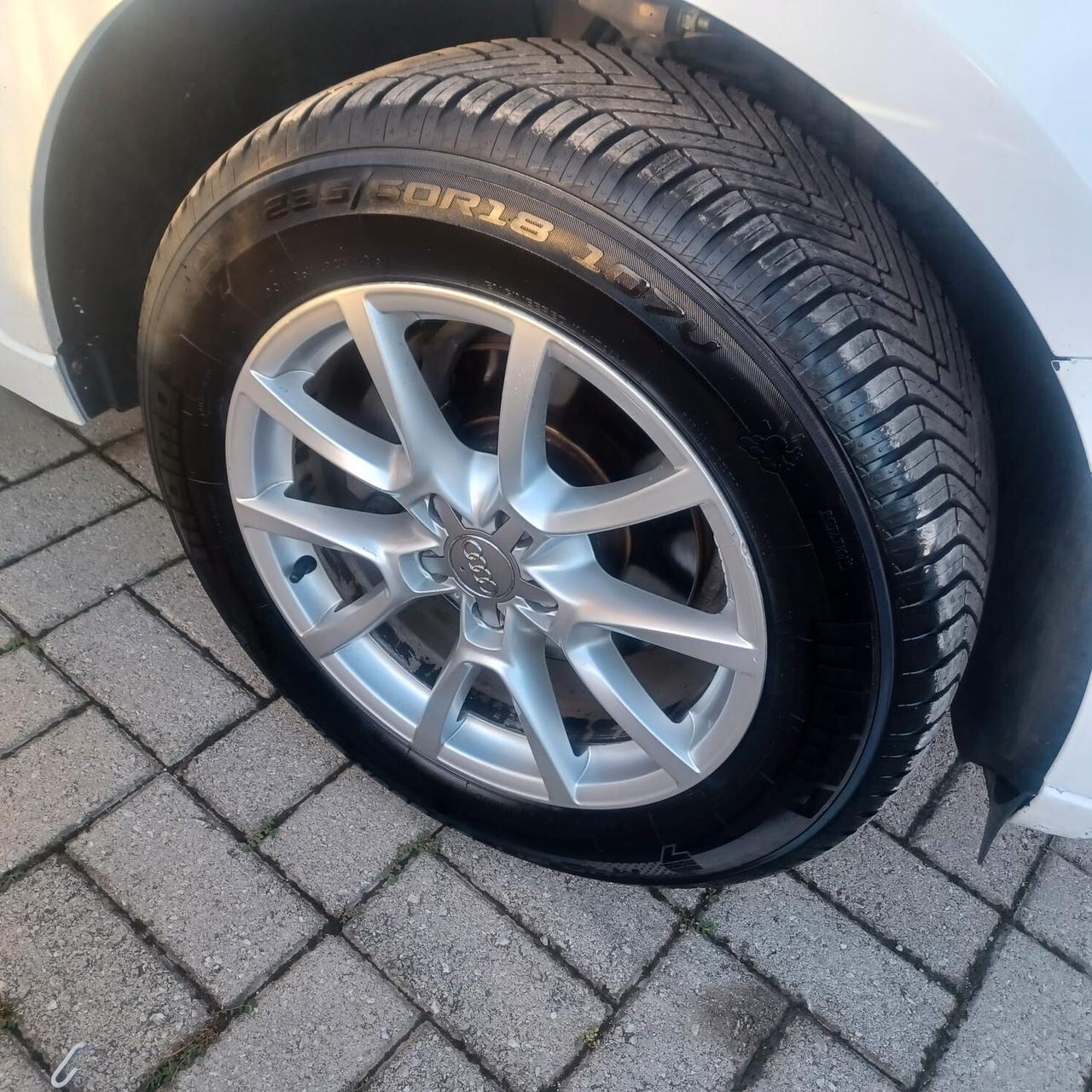 PERFETTA AUDI Q5 2.0 TDI 4X4 EURO 5