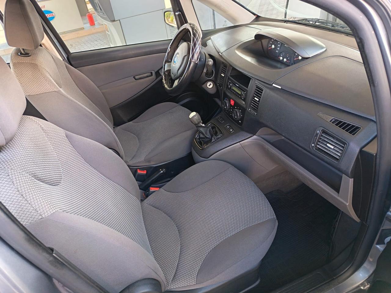Fiat Idea 1.3 Multijet 16V 70 CV BlackEnergy neopatentati occasione