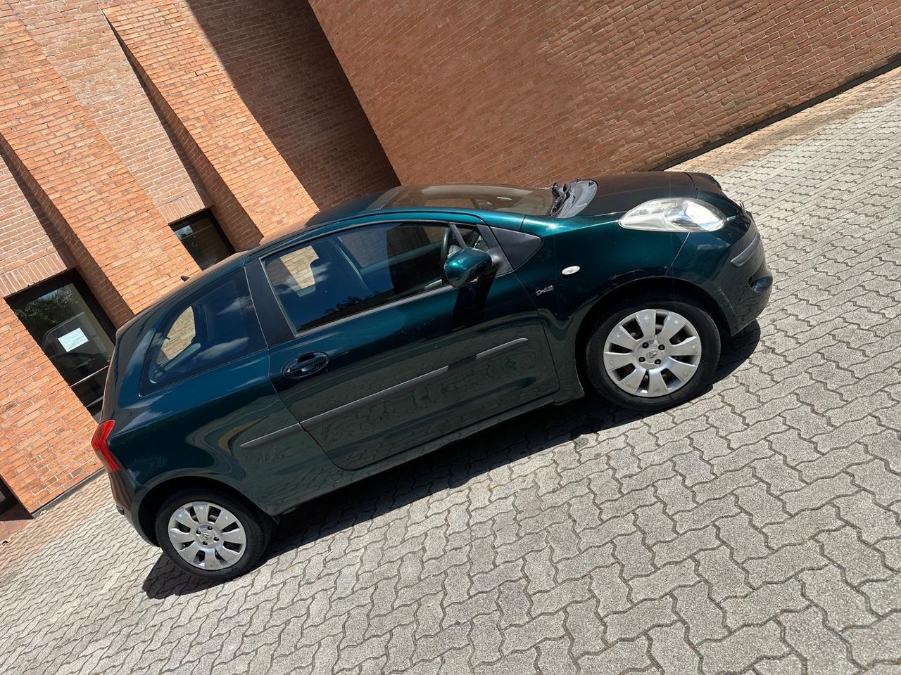 Toyota Yaris 1.4 D-4D 3 porte M-MT Sol