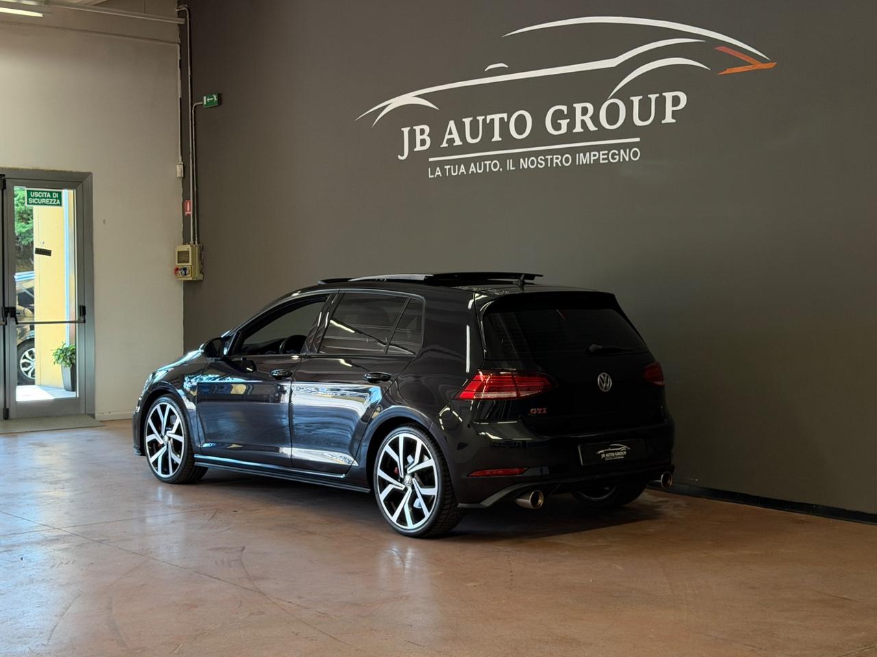 Volkswagen Golf GTI Performance 2.0 245 CV TSI DSG