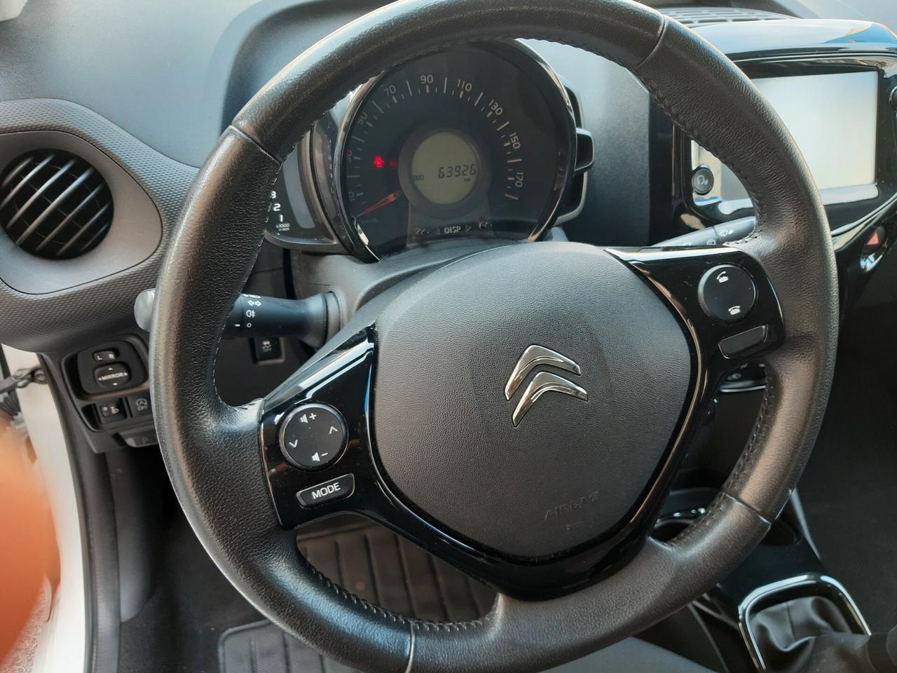 Citroen C1 VTi 72 S&S 5 porte Shine