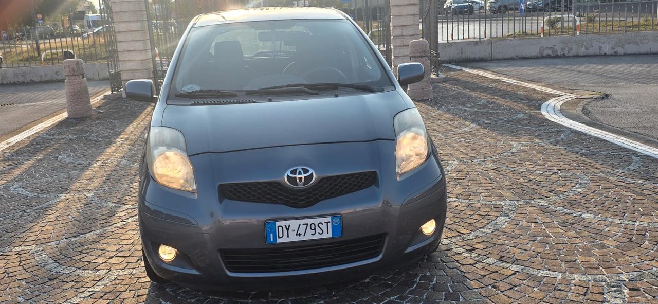 Toyota Yaris 1.3 5 porte M-MT Sol