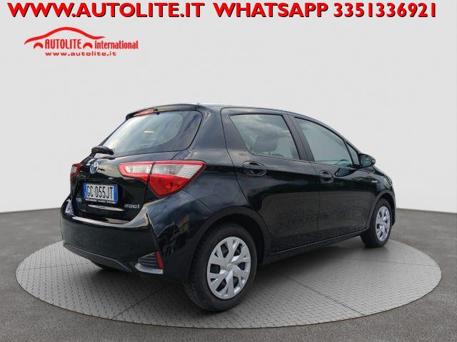 TOYOTA Yaris 1.5 Hybrid 5 porte Business