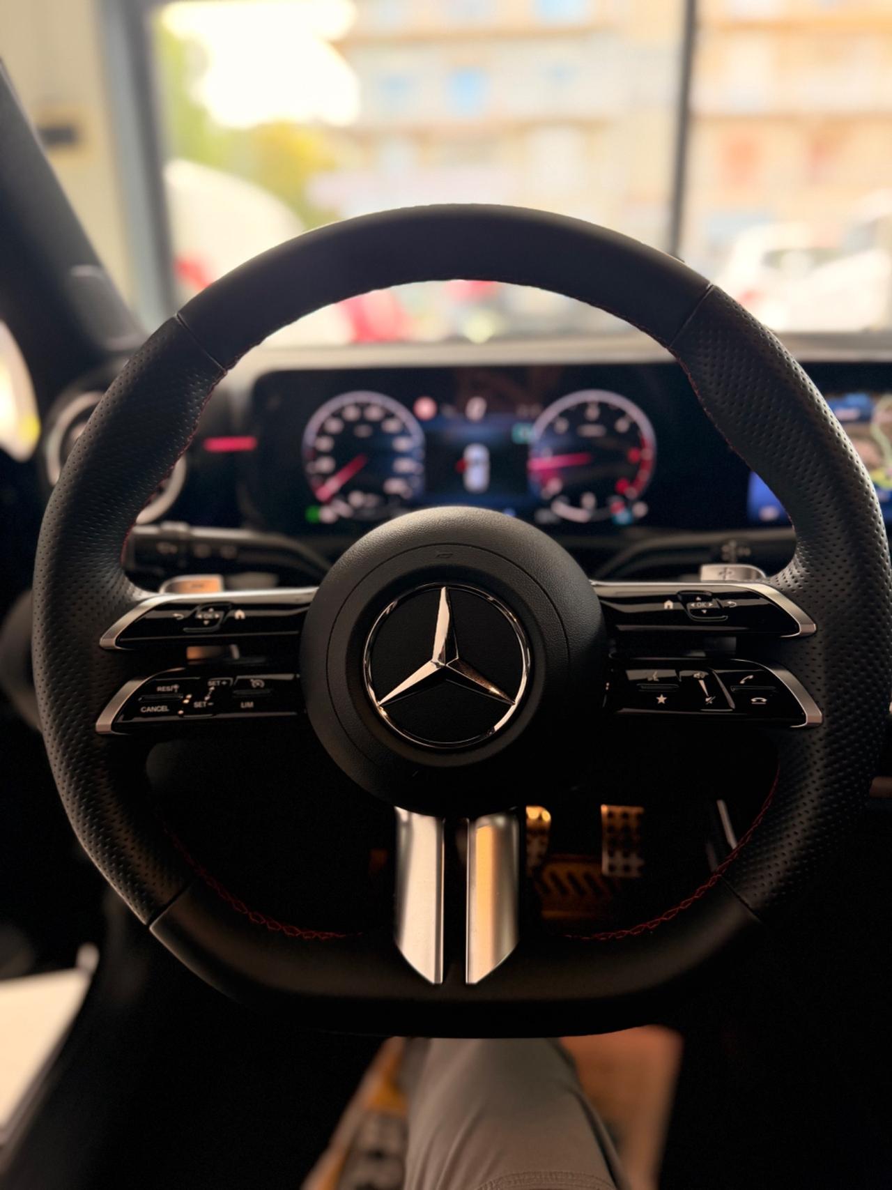 Mercedes-benz A 200 d Automatic AMG Line Premium Plus