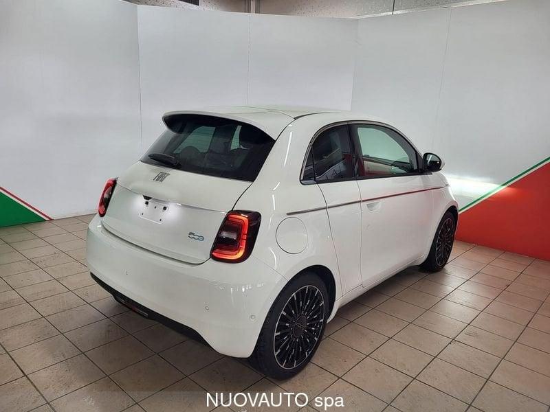 FIAT 500 Electric La Prima 3+1 118cv