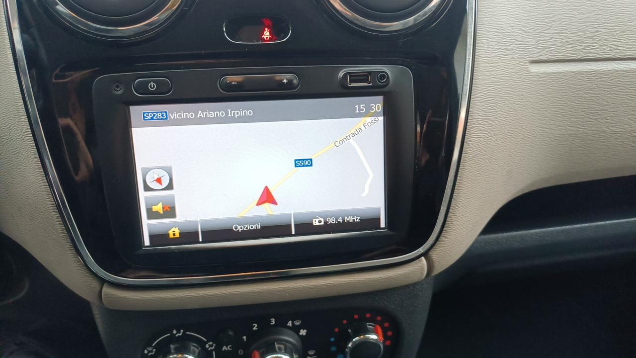 Dacia Lodgy 1.5 diesel 7 posti navigatore telefono bluetooth