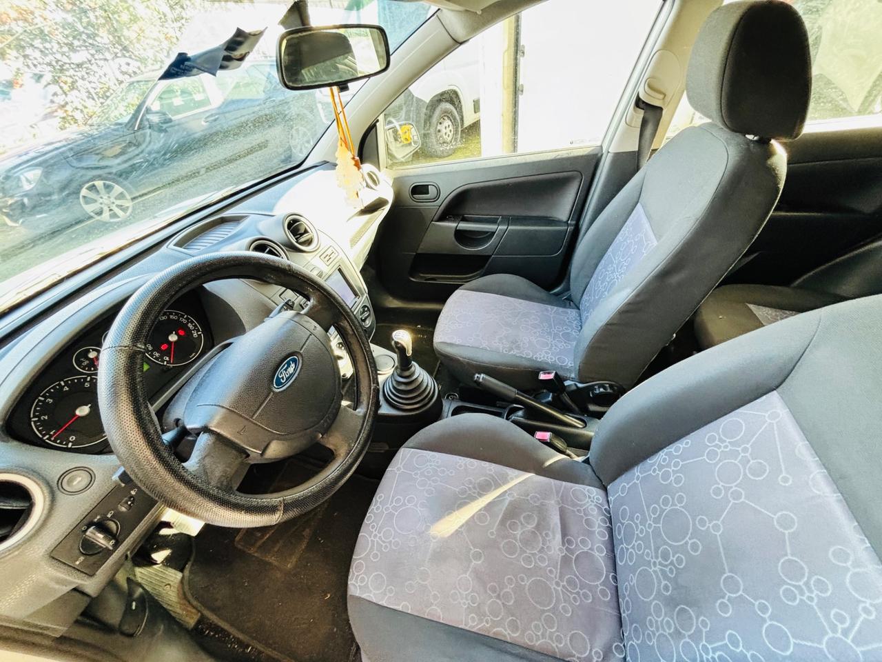 Ford Fiesta 1.2 16V 3p. Ghia