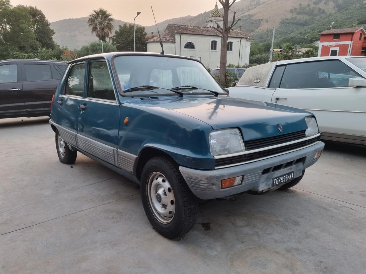 Renault R 5 950 porte TC 40.000 KM