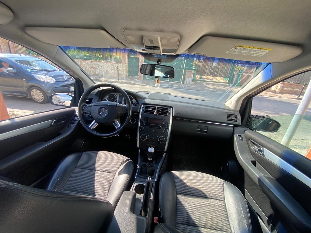Mercedes-benz B 180 CDI