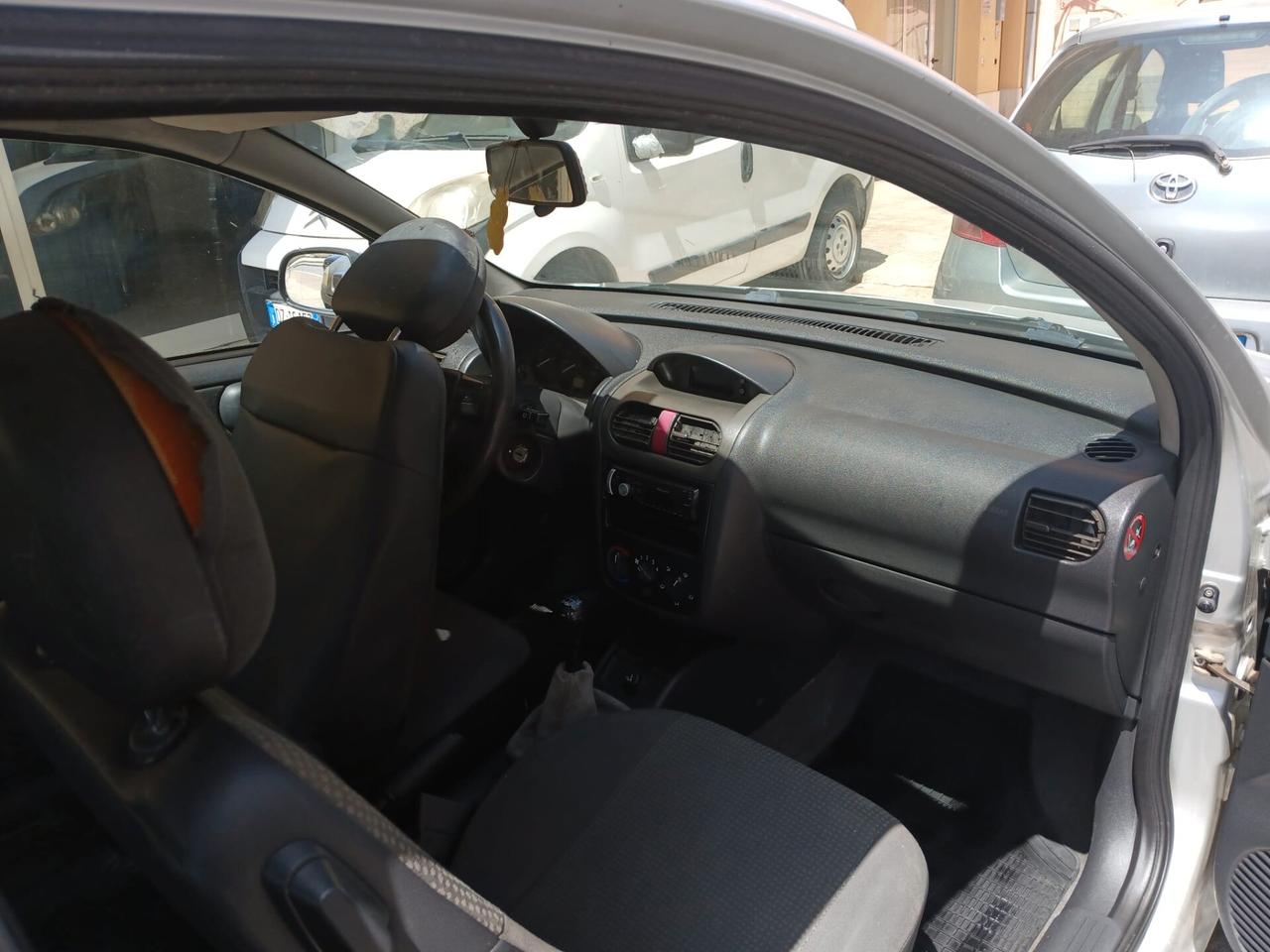 Opel Corsa 1.0i 12V cat 3 porte Club