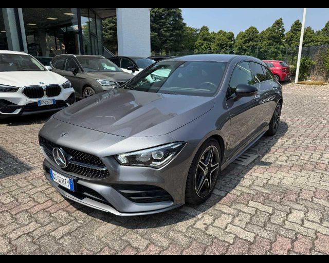 MERCEDES-BENZ CLA 200 d Automatic Shooting Brake Premium