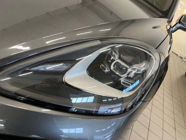 PORSCHE Cayenne Coupé 4.0 V8 Turbo //BOSE/SPORT CHRONO//22//