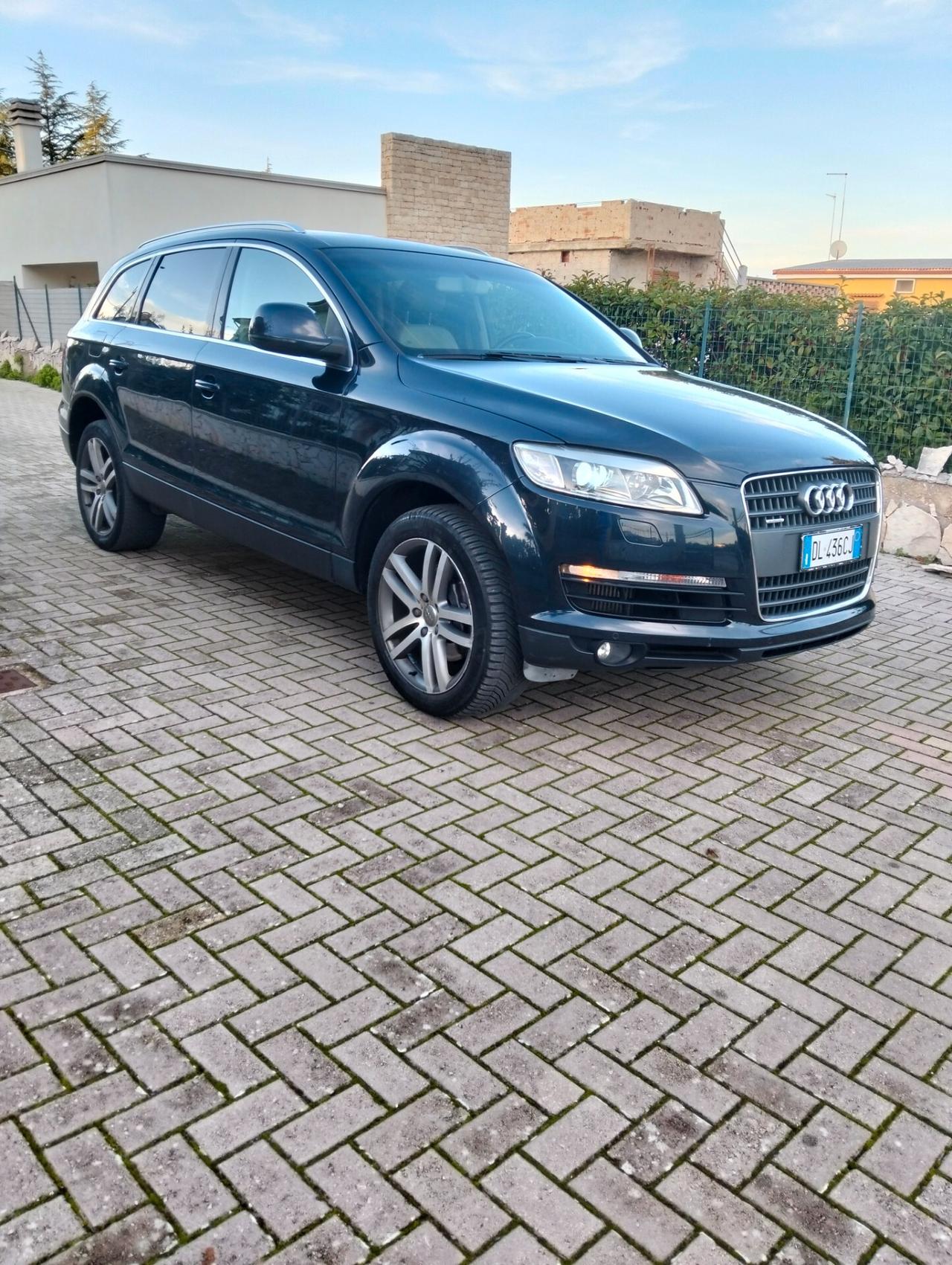Audi Q7 3.0 V6 TDI 240 CV quattro tiptronic Advanced Plus