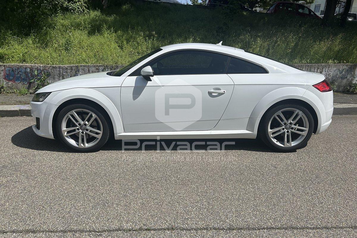 AUDI TT Coupé 2.0 TDI ultra Design