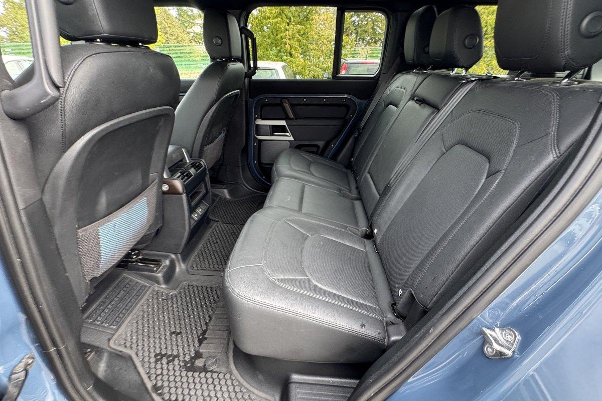 LAND ROVER Defender 110 3.0D I6 200 CV AWD Auto X-Dynamic SE