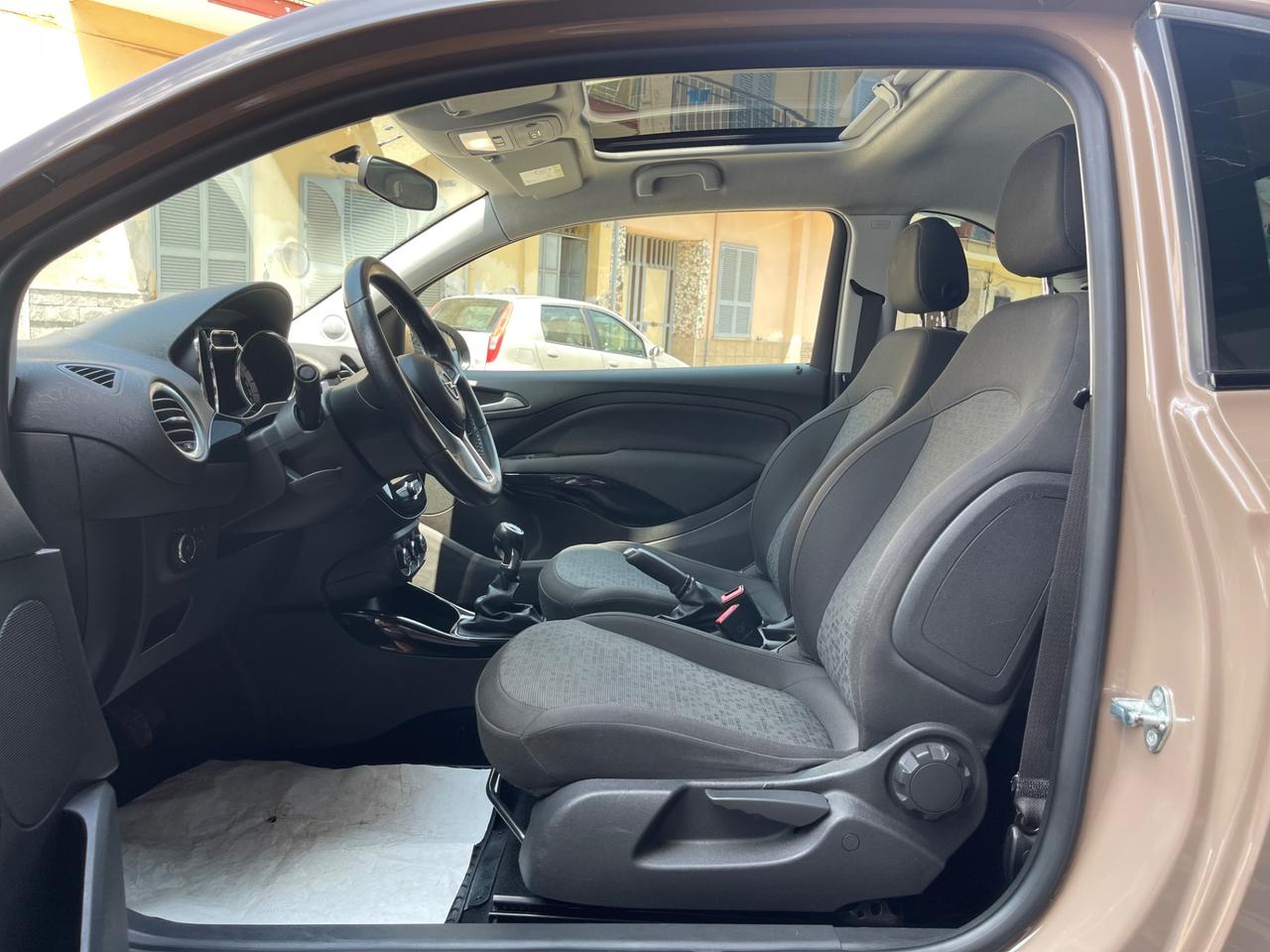 Opel Adam 1.4 87 CV Start&Stop Jam