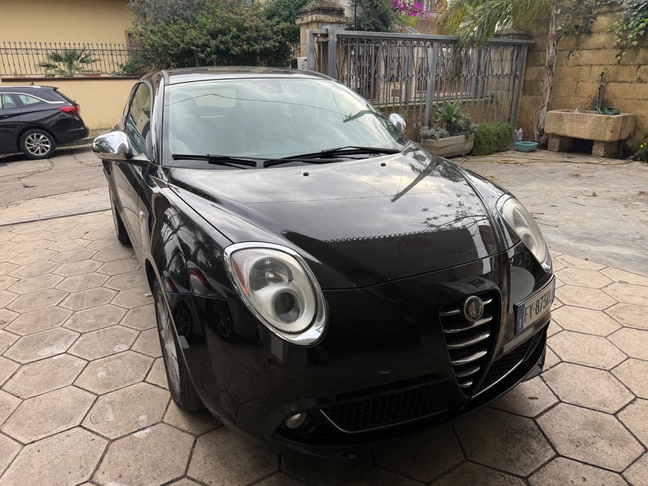 Alfa Romeo MiTo 1.3 JTDm 16V 90 CV Distinctive Premium Pack