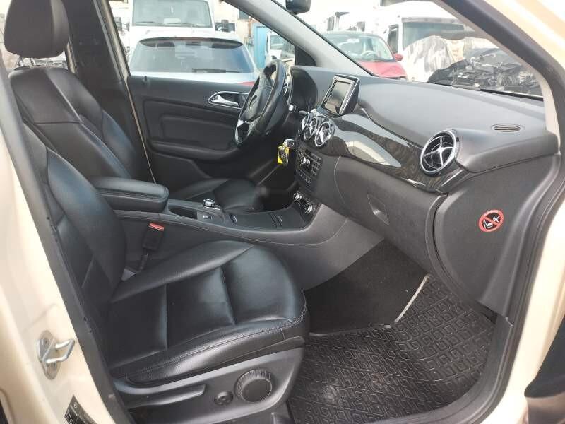 Mercedes-benz B 180 CDI BlueEFFICIENCY Executive