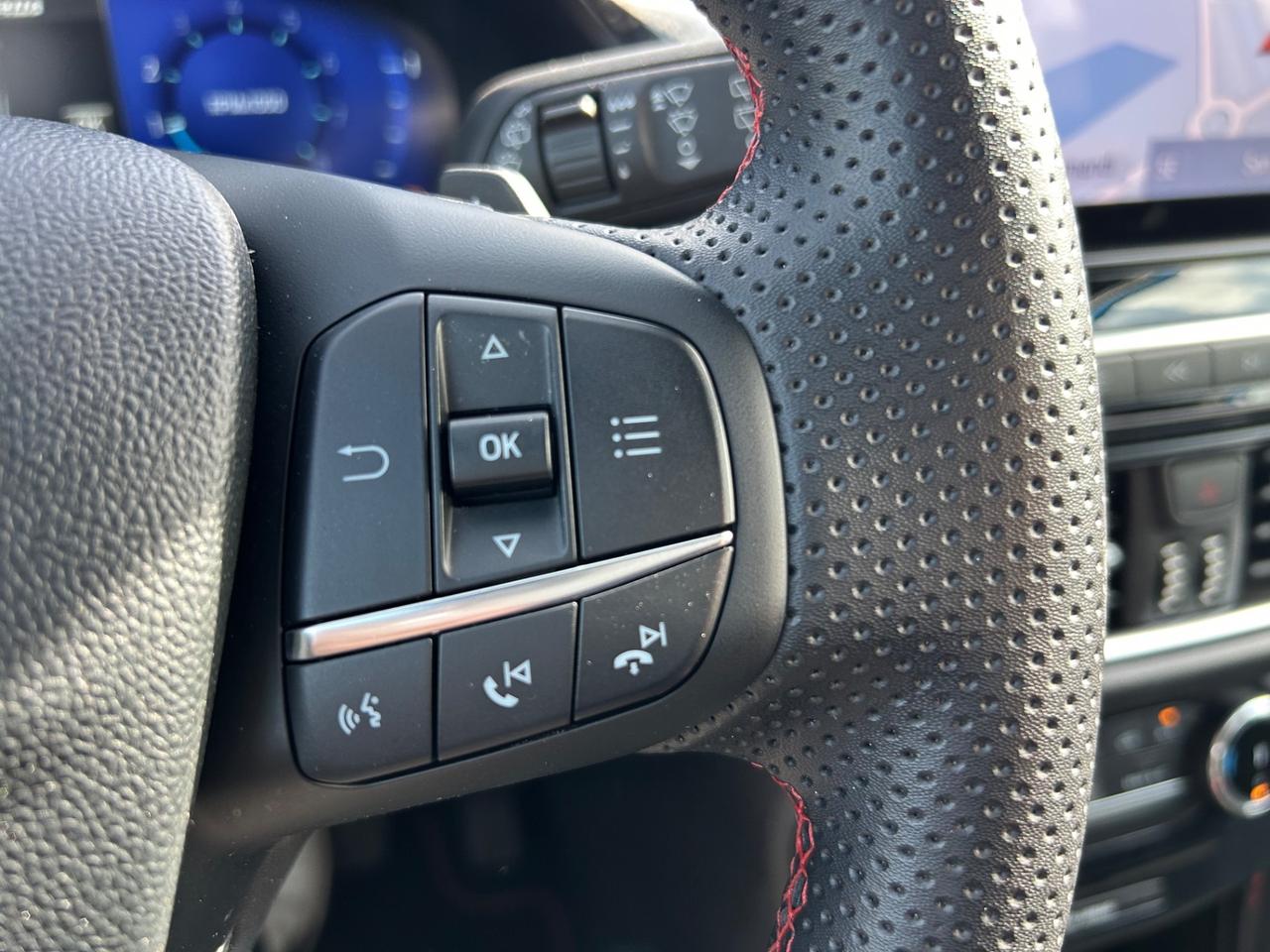 Ford Puma 1.0 EcoBoost Hybrid 125 CV S&S aut. ST-Line