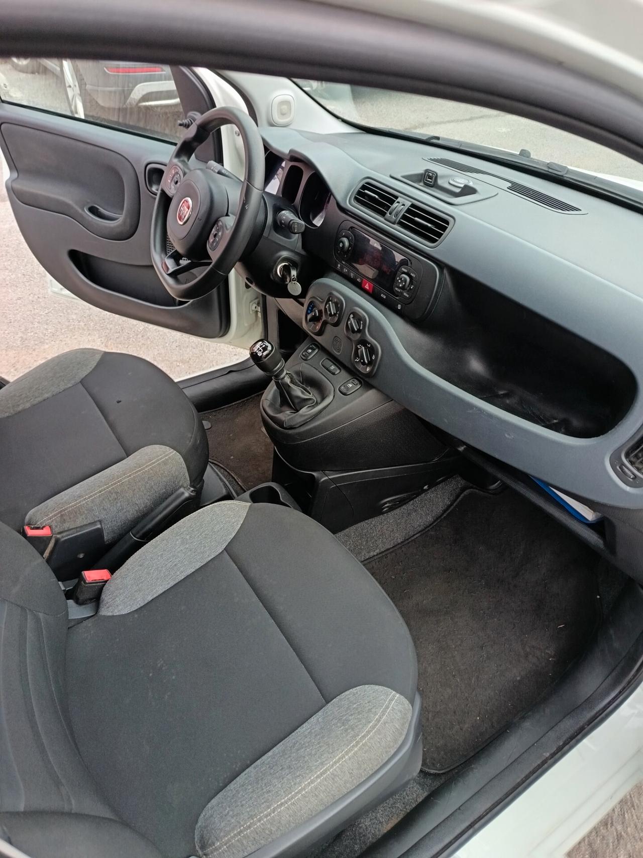 Fiat Panda 1.0 GSE S&S Hybrid Pop Van 2 posti