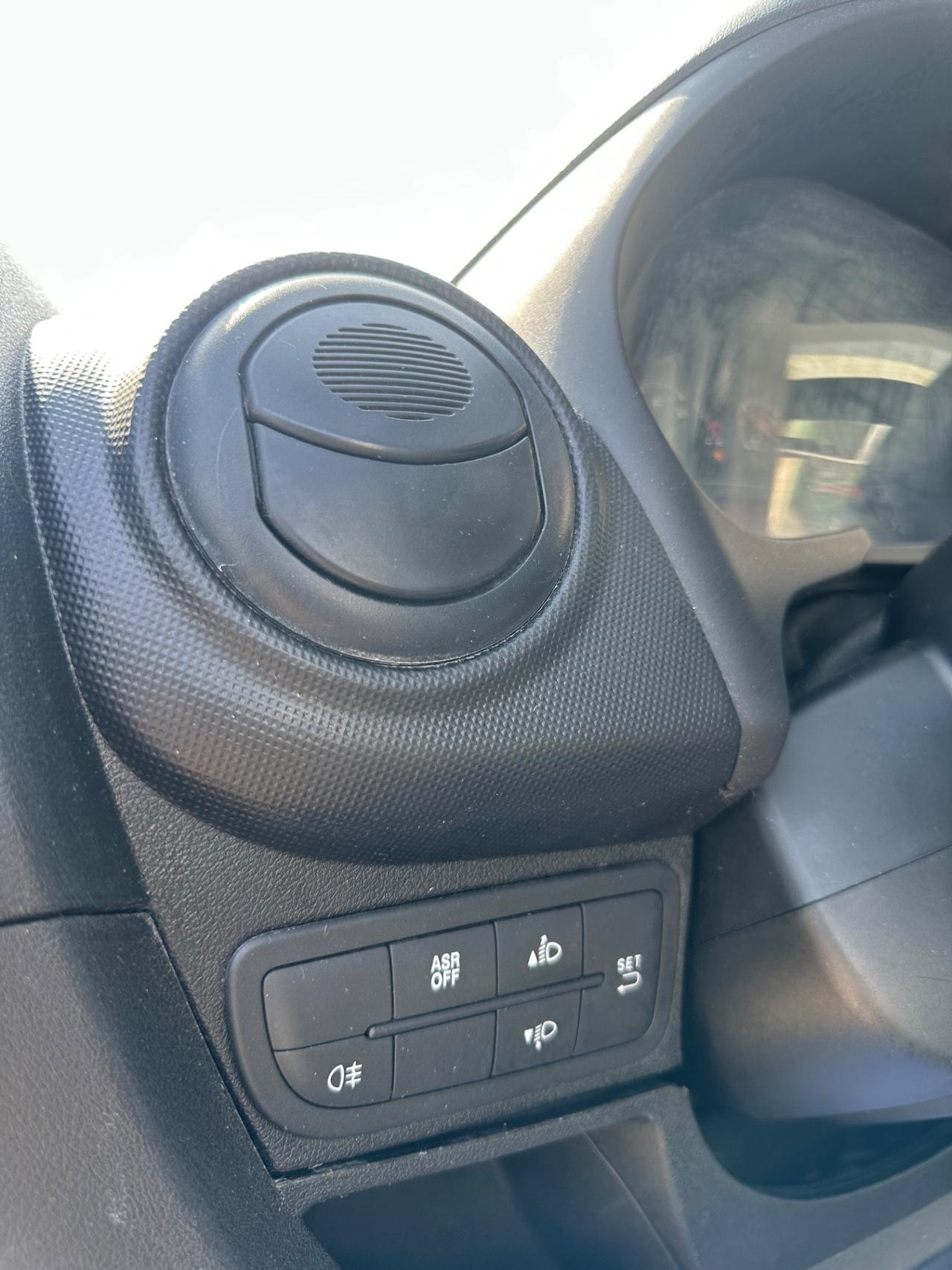 Fiat Fiorino 1.3 MJT 95CV Cargo Adventure