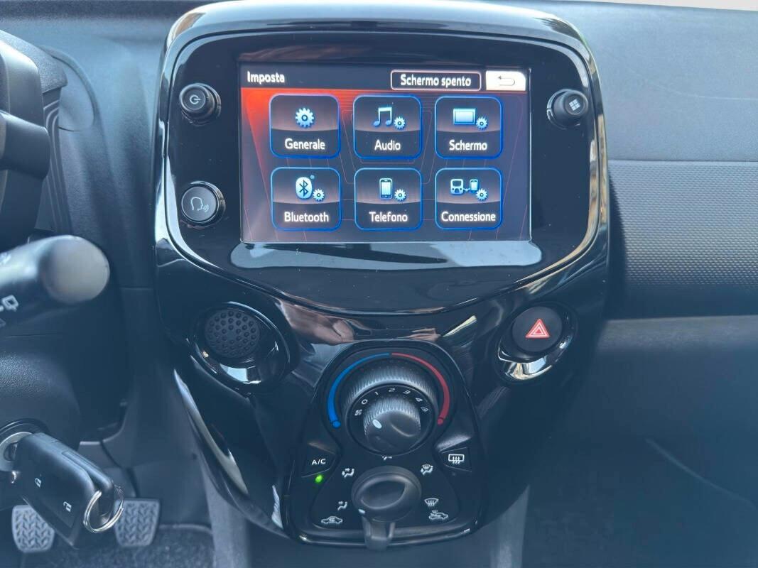 Citroen C1 VTi 72 S&S 5 porte Shine 2021