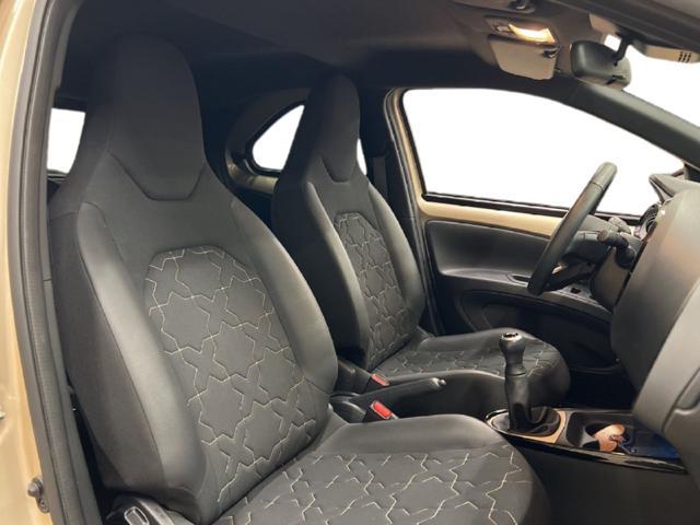 TOYOTA Aygo X 1.0 VVT-i 72 CV 5 porte Lounge