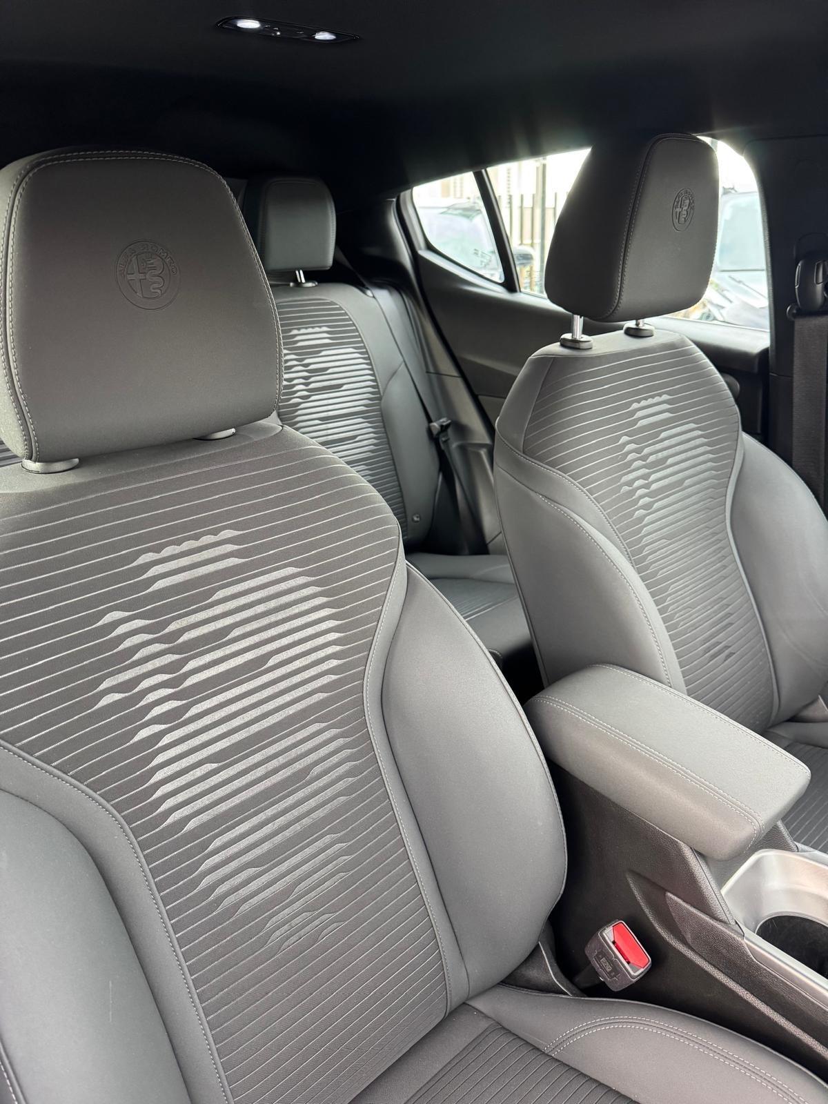 Alfa Romeo Tonale 1.6 diesel 130 CV TCT6 Sprint