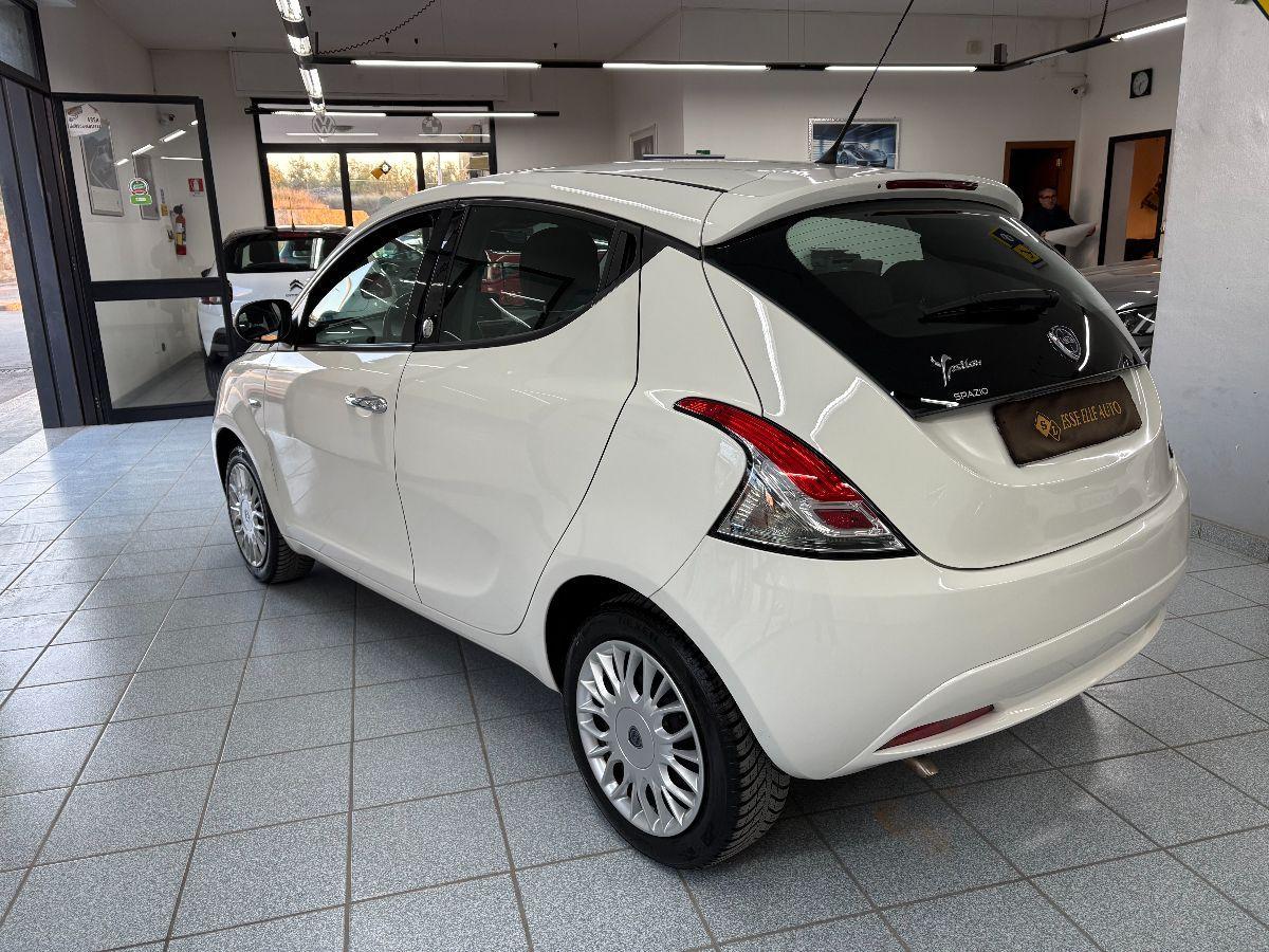 LANCIA - Ypsilon - 1.2 69 CV 5p. GPL Ecochic Gold/ UNICO PROPRIETARIO/ VOLANTE MULTIFUNZIONE/ SCHERMO TOUCH/ FENDINEBBIA