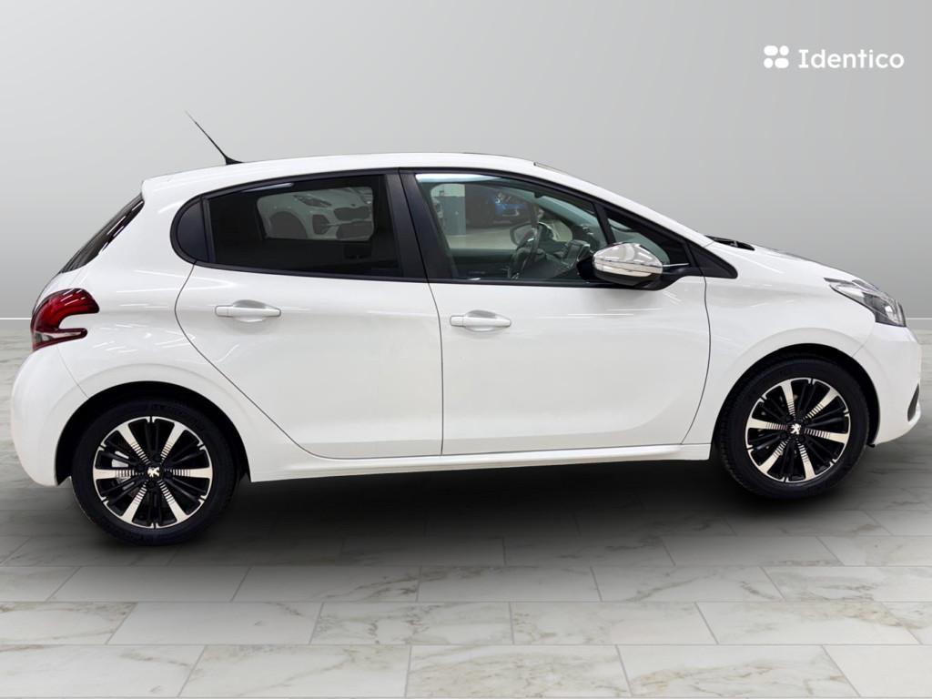 PEUGEOT 208 I 2015 - 208 5p 1.2 puretech Allure s&s 82cv neopatentati