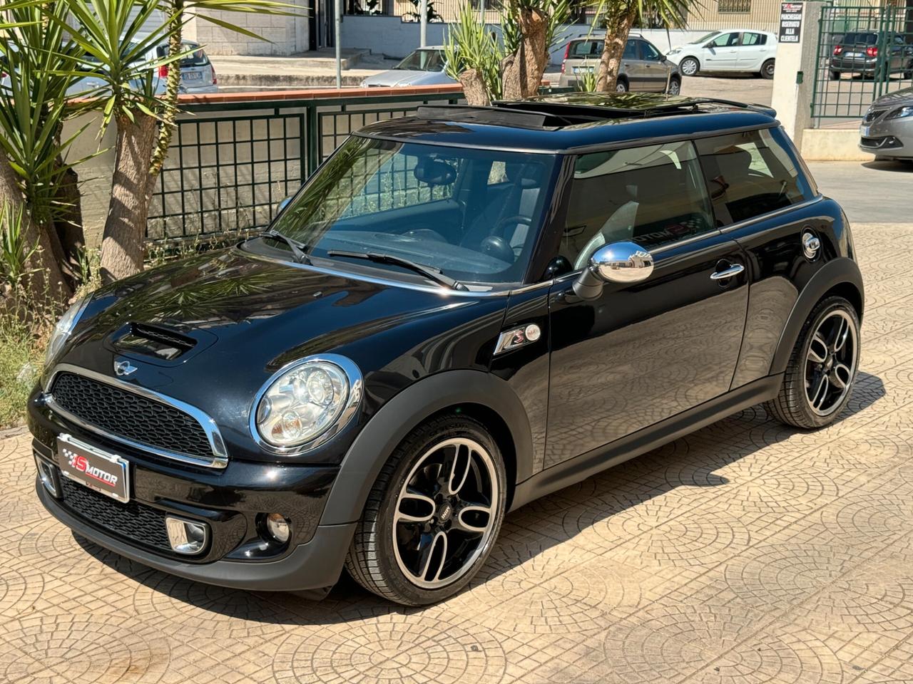 MINI COOPER SD 2.0 16V 143 CV