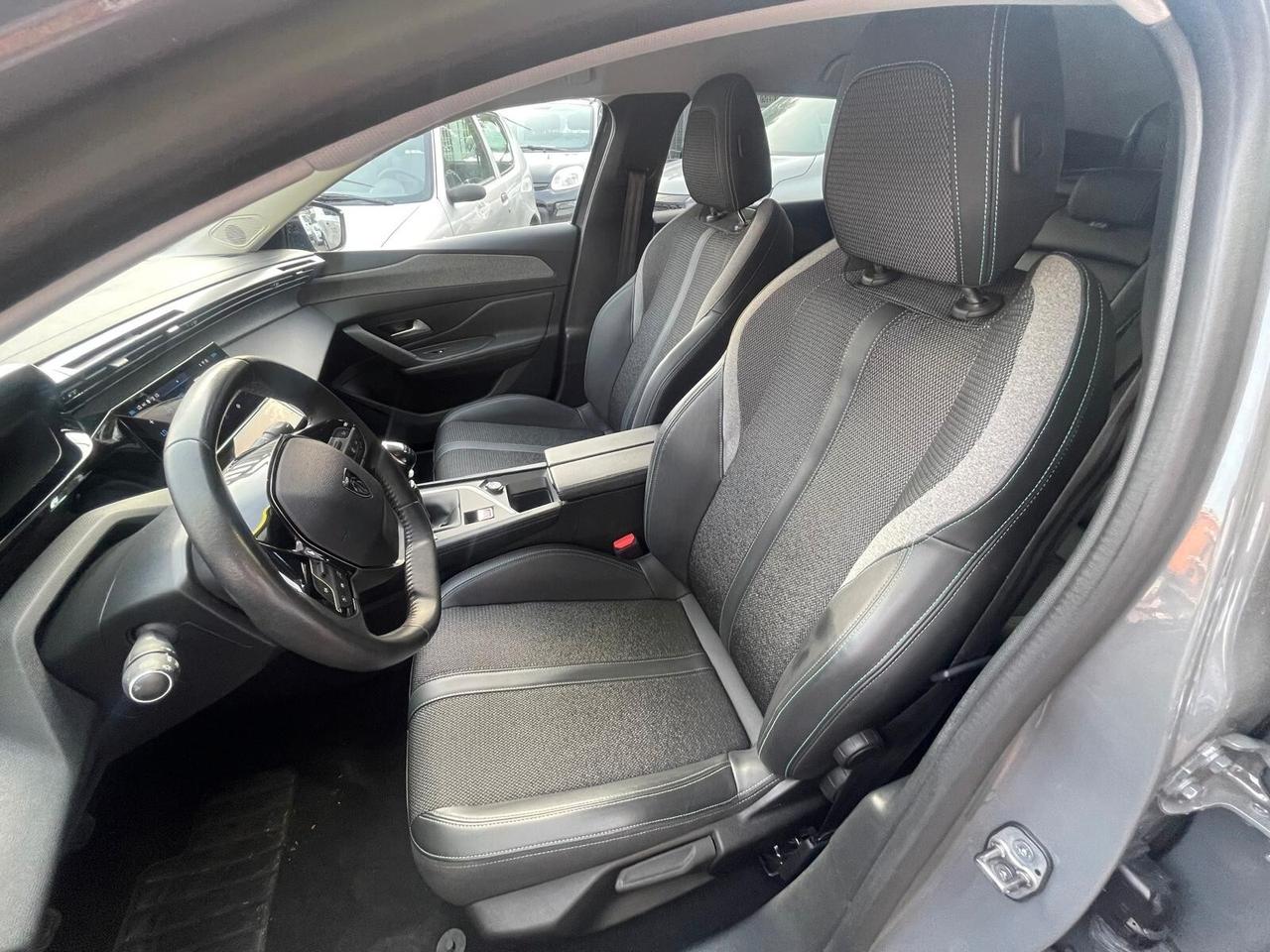 Peugeot 308 PureTech Turbo 130 S&S SW Allure