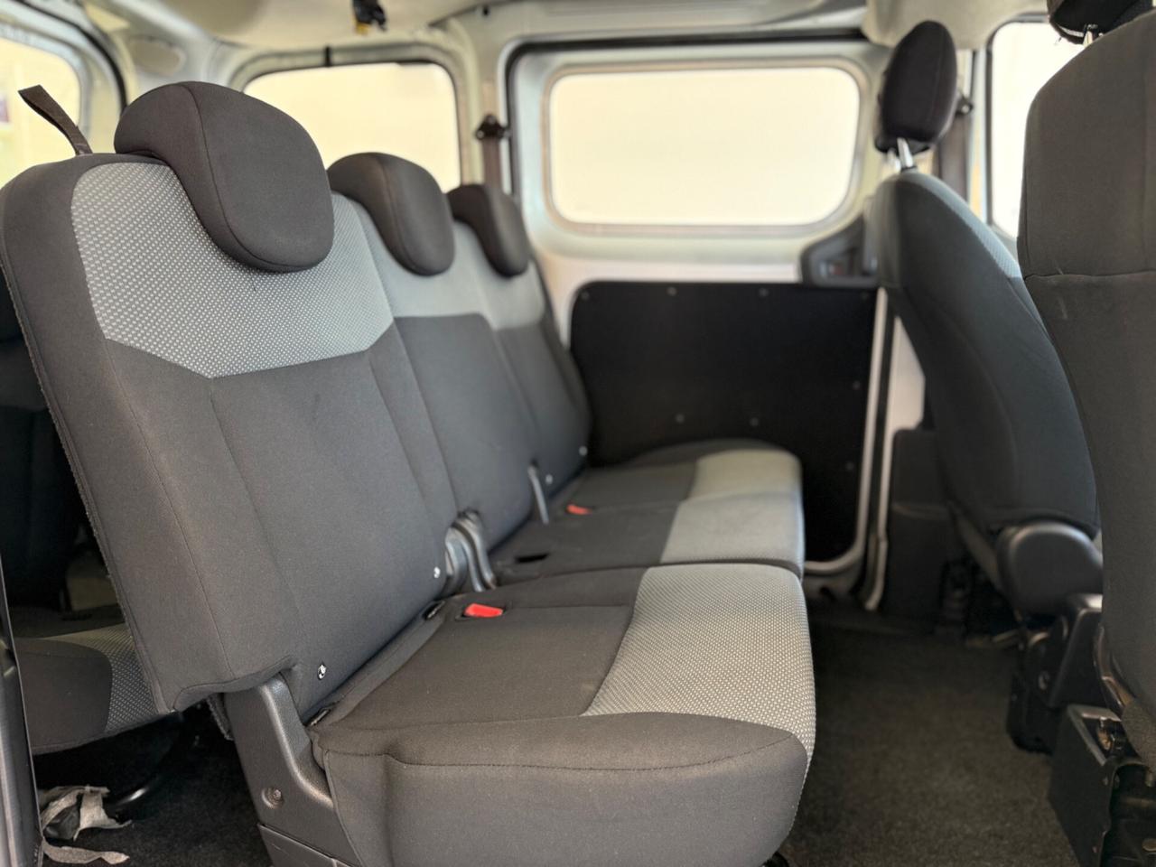 Nissan NV200 Evalia 1.5 TCI 110cv 7 Posti telecamera
