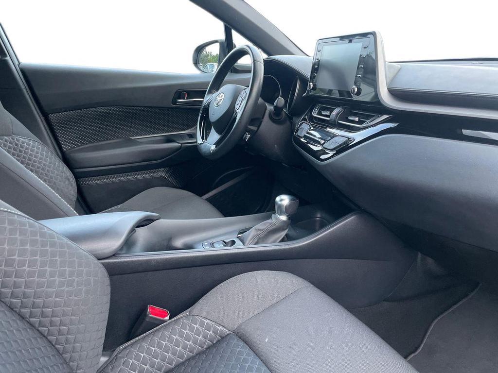 Toyota C-HR 1.8h Active e-cvt