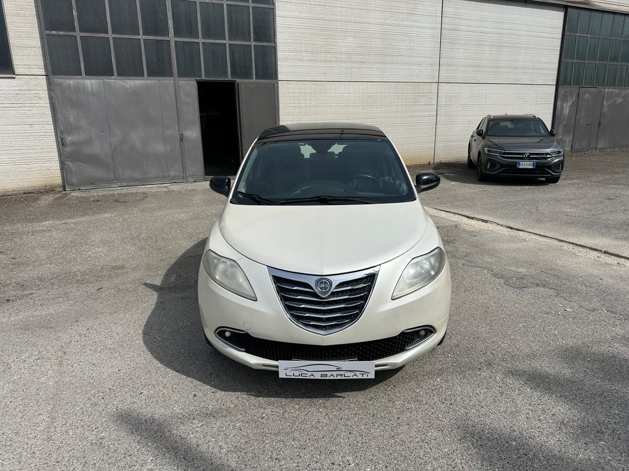 Lancia Ypsilon 1.2 GPL Possibile Finanziamento