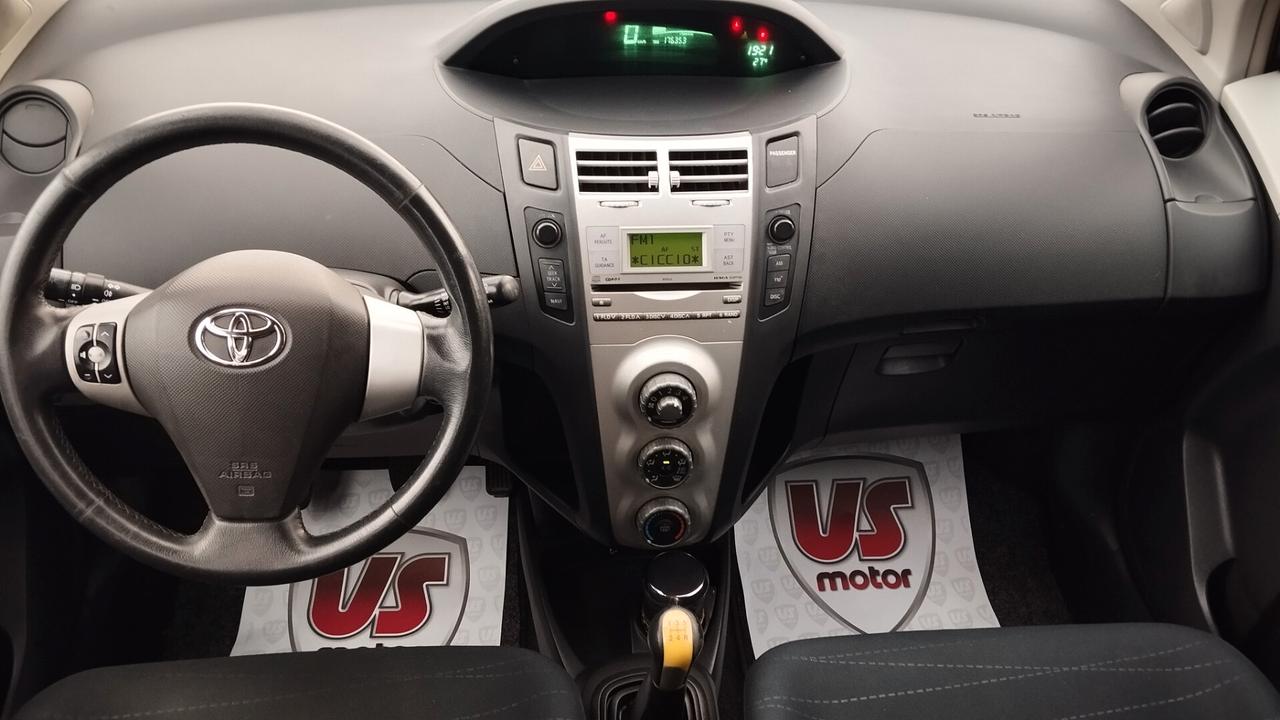 TOYOTA YARIS 1.4 DIESEL-2006
