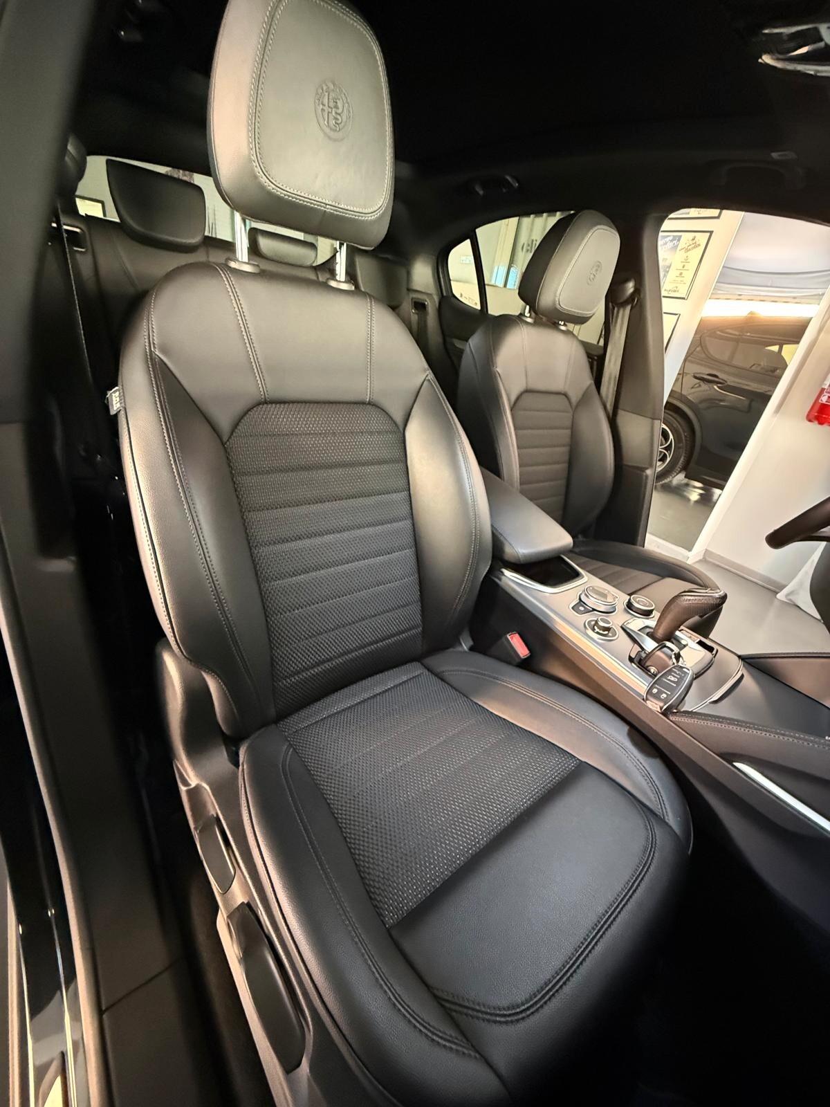 Alfa Romeo Stelvio 2.2 Turbodiesel 190 CV AT8 Q4 Sprint
