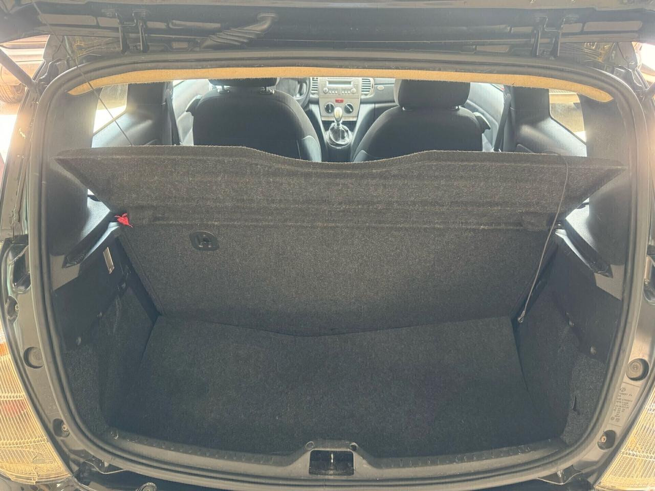 Lancia Ypsilon 1.2 Momo Design Full Opt