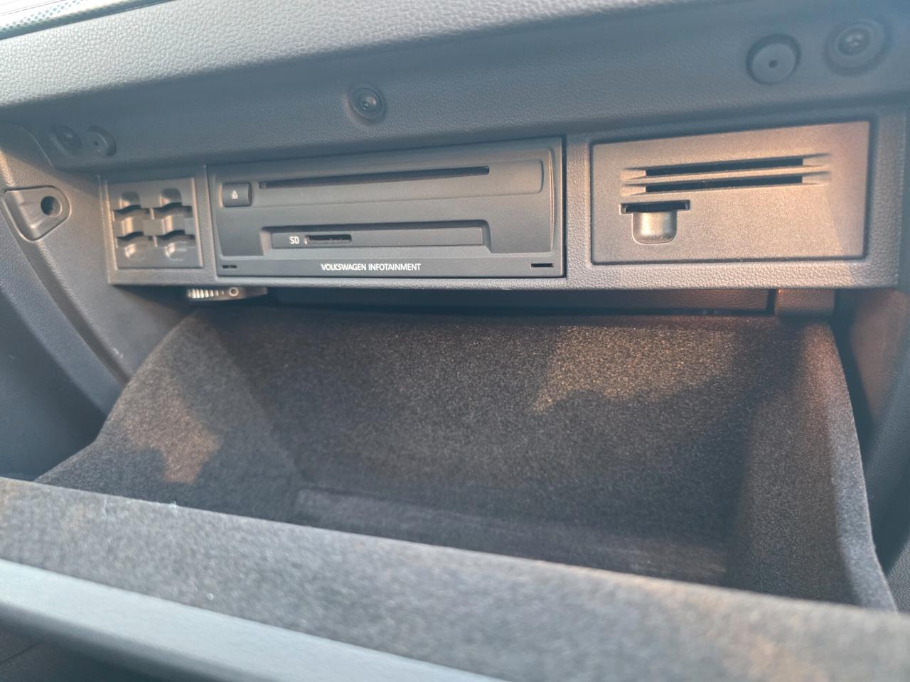 Volkswagen Golf Variant 1.6 TDI 110cv garantita 12 mesi