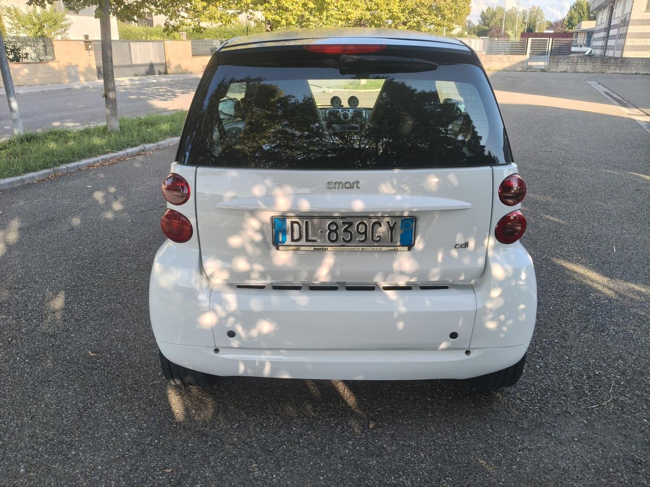 Smart ForTwo 800 cdi SOLO 132.000 KM