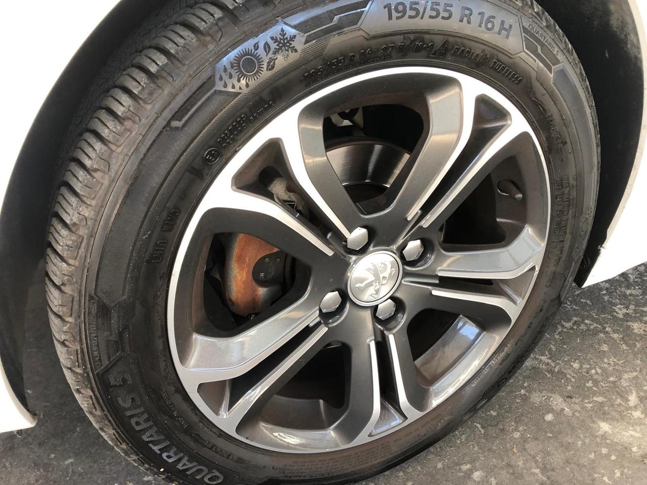 PEUGEOT 208 1.4 DIESEL-GARANZIA 12 MESI