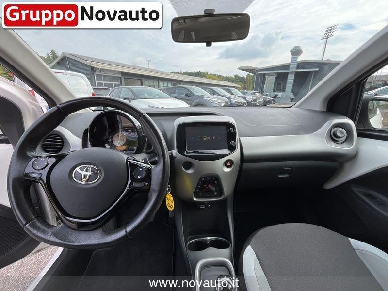 Toyota Aygo Aygo 1.0 VVT-i 69 CV 5 porte x-play TSS MMT