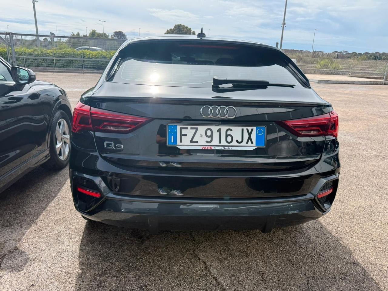 Audi Q3 35 TDI quattro S line edition