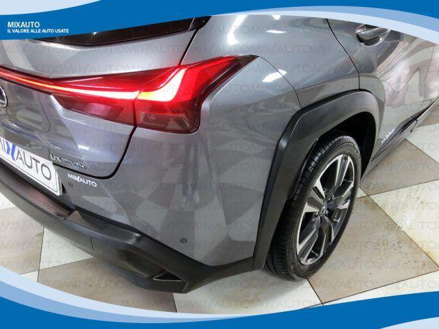LEXUS UX 250h 2.0 150cv 2WD Executive CVT EU6D-Temp