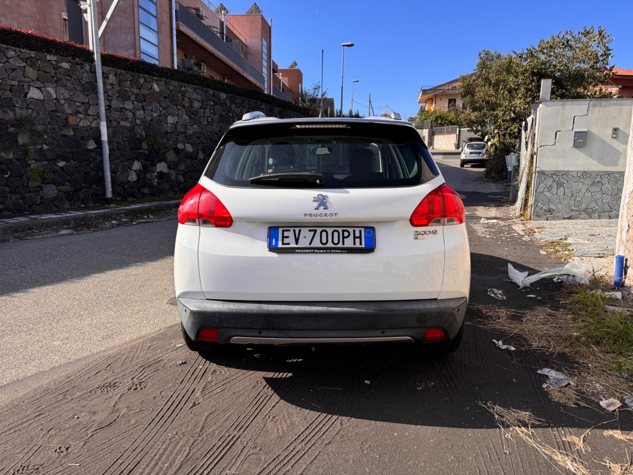 Peugeot 2008 1.2 VTi 82CV Allure