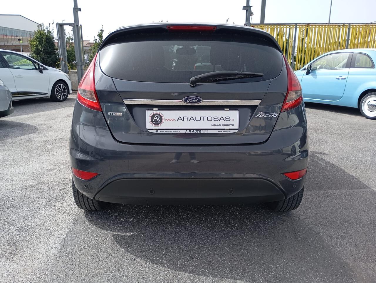 Ford Fiesta 1.4 TDCi 5p. Titanium