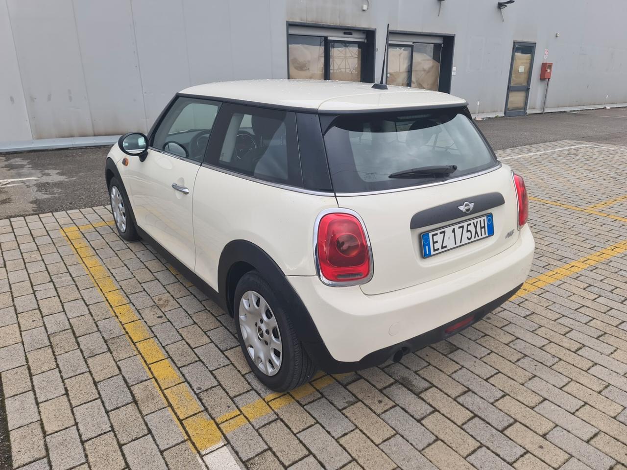 Mini 1.2 One 75 CV