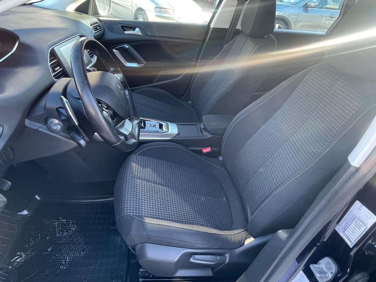 Peugeot 308 BlueHDi 130 S&S EAT8 SW Business