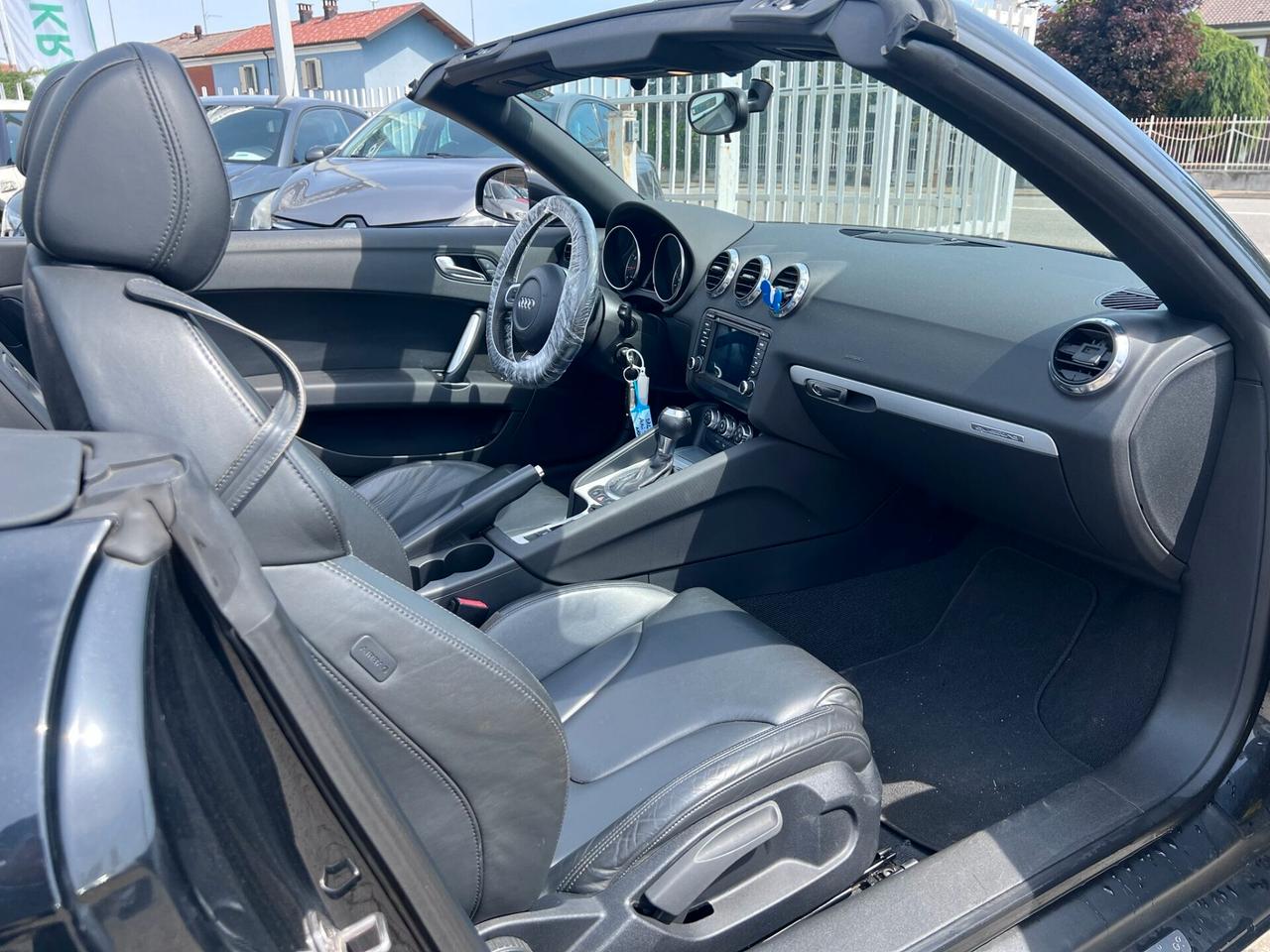 Audi TT Roadster 2.0 TFSI quattro S tronic