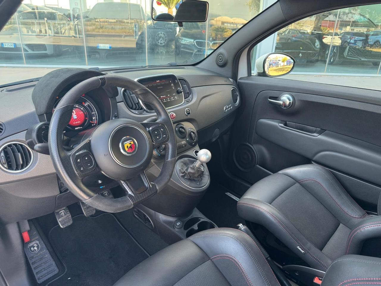 Abarth 595 1.4 180cv possibilità noleggio no scoring